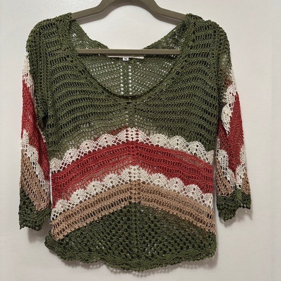 Bettie Page Tops - Bette Paige Crochet Sz Petite Medium Women’s Round Neck Long Sleeve Mesh Top